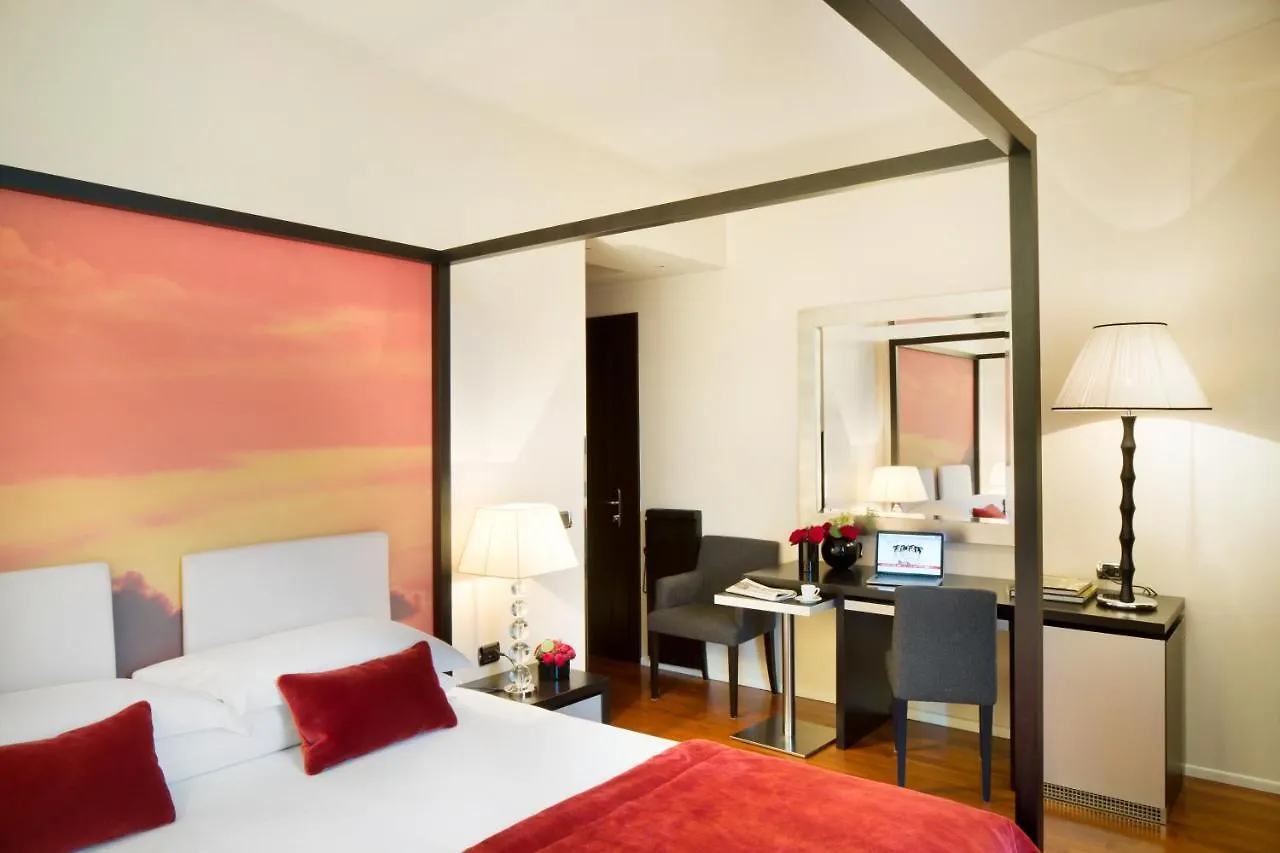 **** Hotel Starhotels Anderson Milan Italy