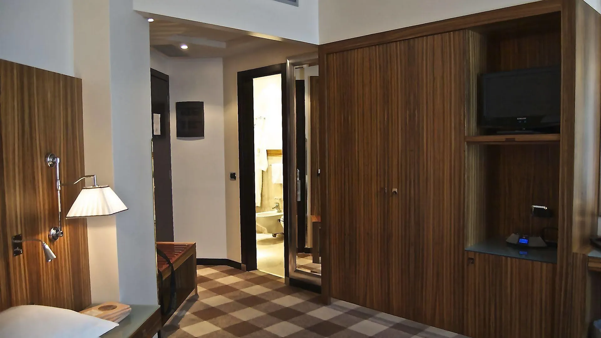 Starhotels Anderson Milan 4*,