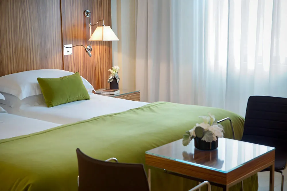 Starhotels Anderson Milan 4*,